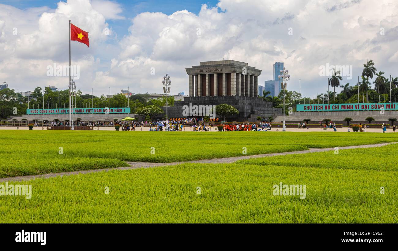Hanoi, Vietnam May 28, 2023 The Ho Chi Minh Mausoleum, a solemn, grand structure housing the Hanoi, Vietnam May 28, 2023 The Ho Chi Minh Mausoleum, a solemn, grand structure housing the