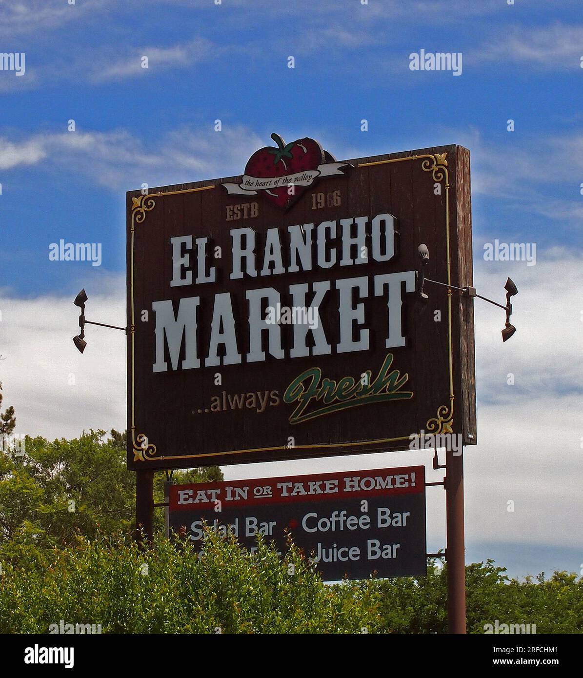 Sign grocery store in hires stock photography and images Alamy