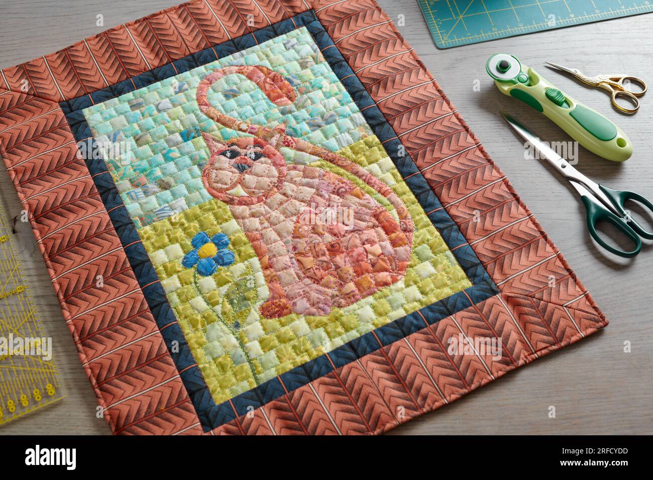Quilting ruler hi-res stock photography and images - Alamy