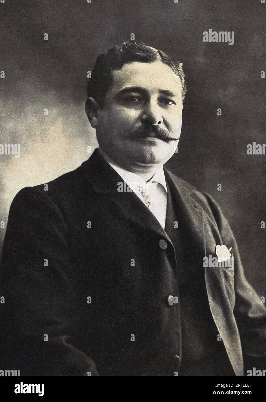 Portrait de Leon Daudet (1867-1942), ecrivain, journaliste et homme politique francais. Photographie, debut du 20e siecle. Stock Photo