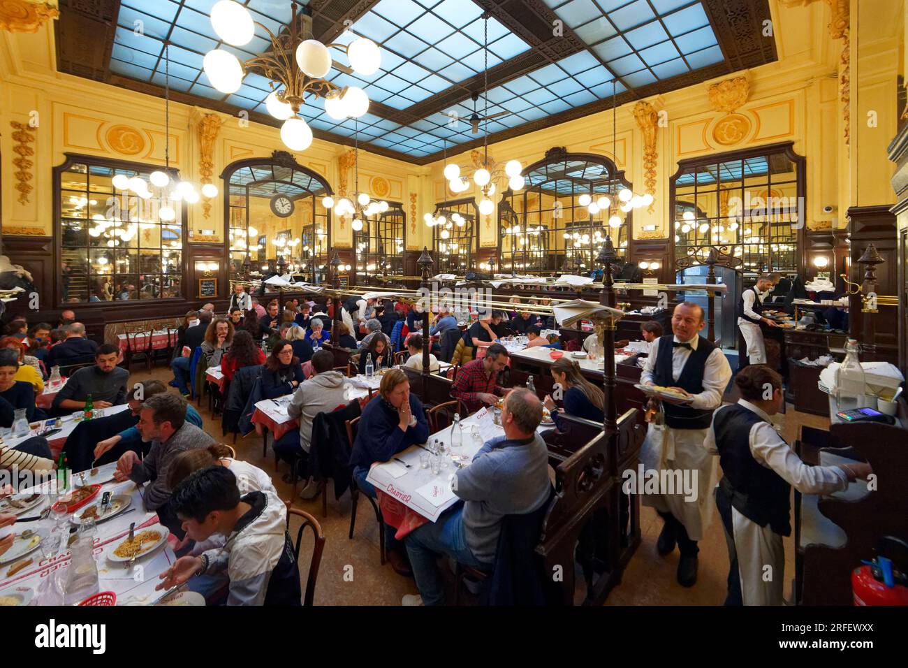 Bouillon chartier hires stock photography and images Alamy