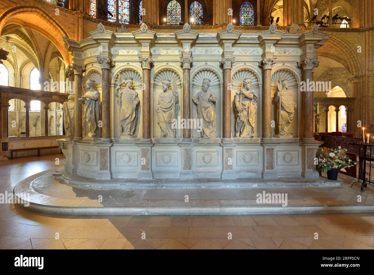 France, Marne, Reims, St Remi Basilica listed as World Heritage by UNESCO, built around the year 1000, tomb of St Remi in the choir Stock Photo