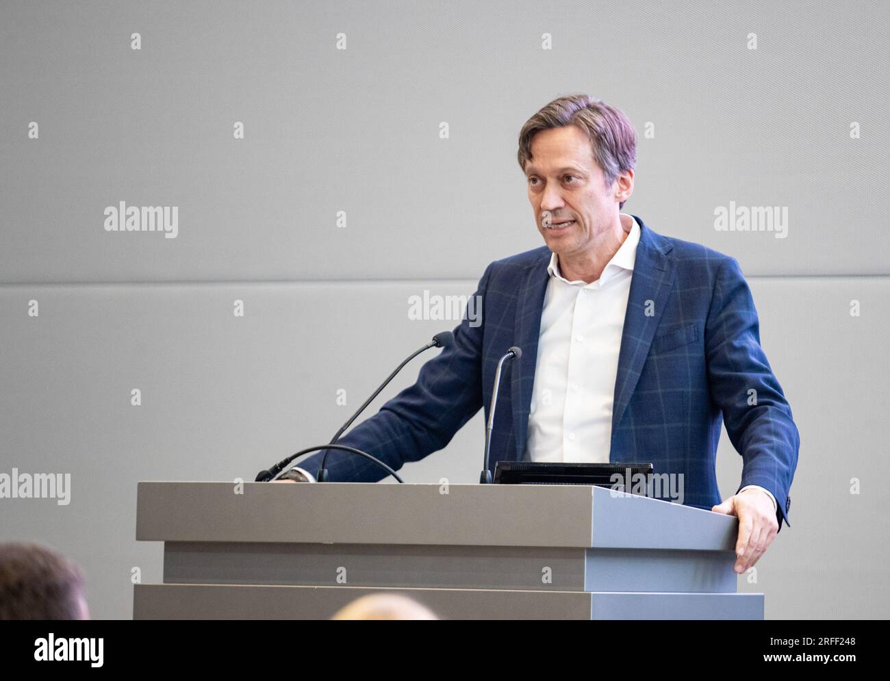 Munich, Germany, August 2nd, 2023, Siemens Mobility CEO Michael Peter at the press conference on the presentation of the new trains for the S-Bahn Munich by Siemens Mobility on August 2nd, 2023 in Munich, Germany. (Photo by Alexander Pohl/Sipa USA) Credit: Sipa USA/Alamy Live News Stock Photo