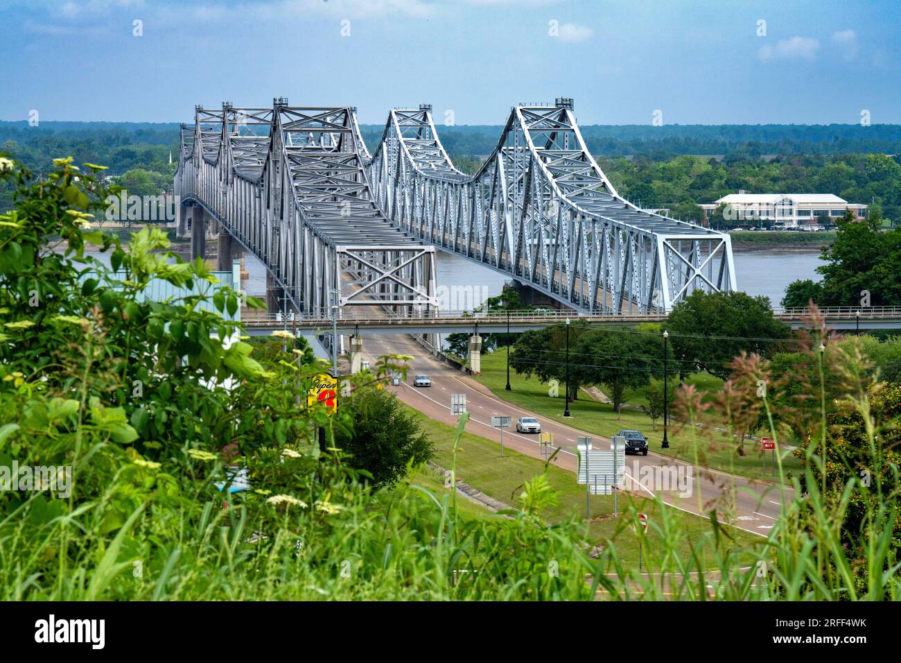 United States, Mississippi, Natchez, Natchez-Vidalia Bridge over the Mississippi River Stock Photo