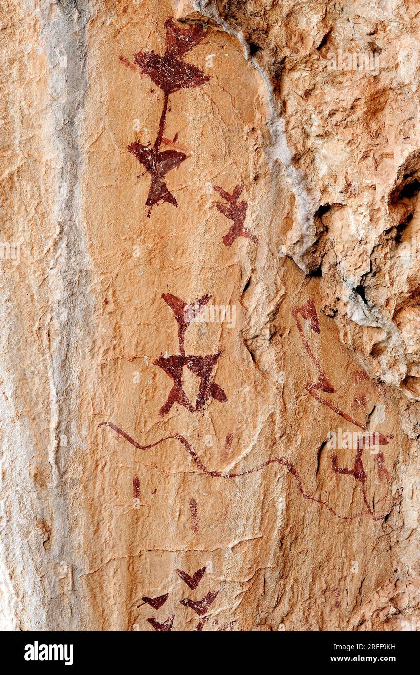 cueva-de-los-letreros-world-heritage-velez-blanco-almeria-province