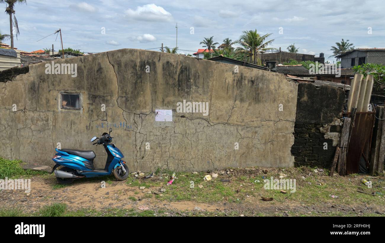 Bidonville poor poverty hi-res stock photography and images - Alamy
