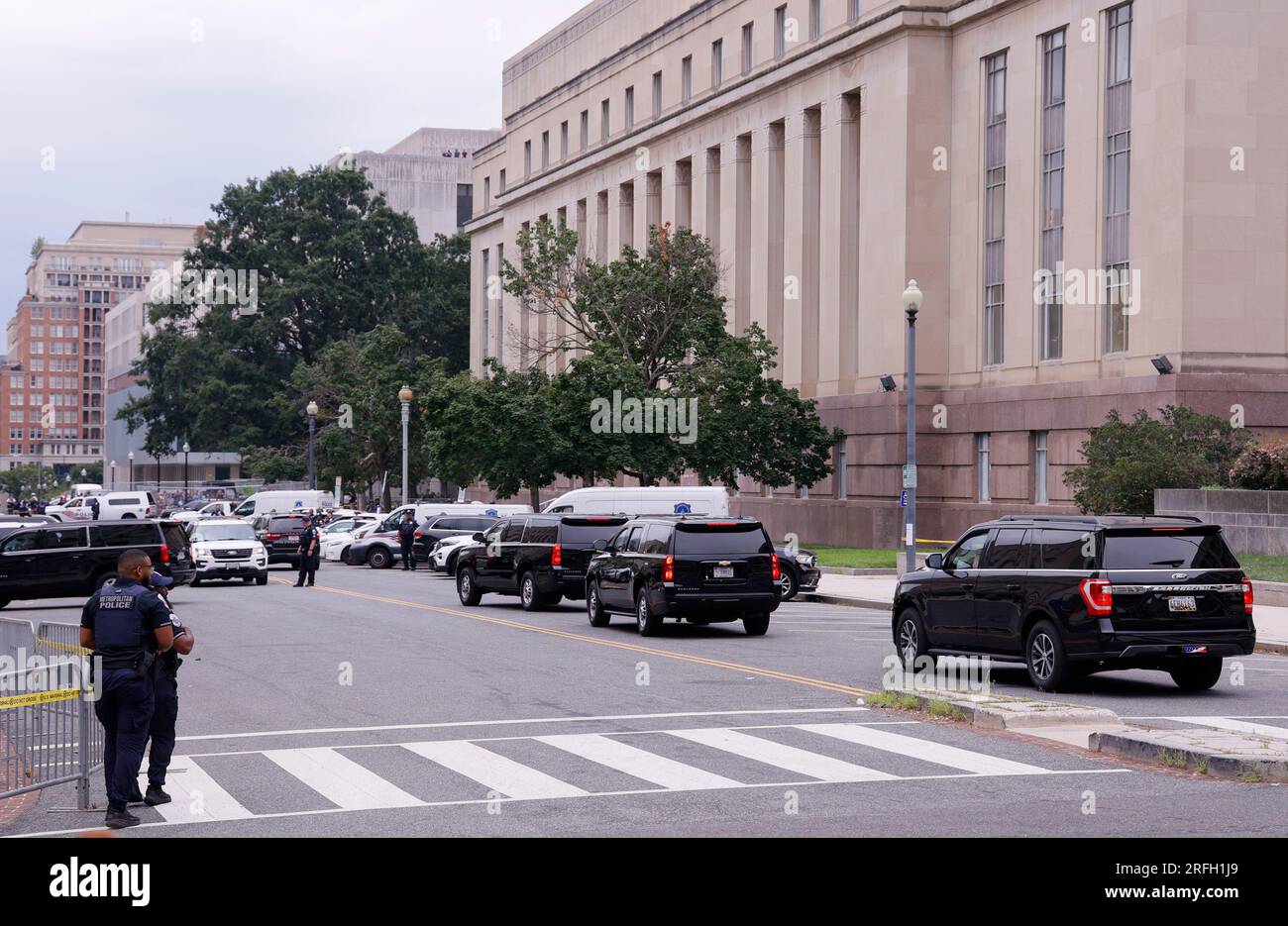 Washington, United States. 03rd Aug, 2023. A motorcade believed to be carrying former President Donald Trump arrives at the E. Barrett Prettyman Federal Courthouse for his arraignment on charges of election subversion, in Washington DC, on Thursday, August 3, 2023. Special counsel Jack Smith has indicted the former president on four charges in connection with his actions leading up to and after the January 6 attack on the U.S. Capitol. Photo by Jemal Countess/UPI Credit: UPI/Alamy Live News Stock Photo