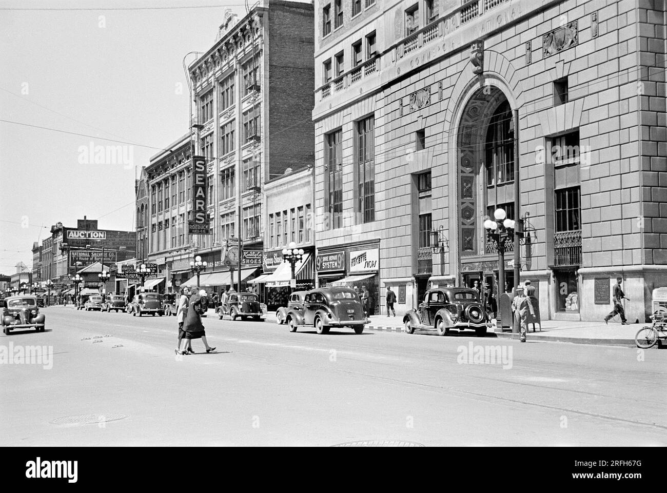 Street scene, Peoria, Illinois, USA, Arthur Rothstein, U.S. Farm Security Administration, May 1938 Stock Photo