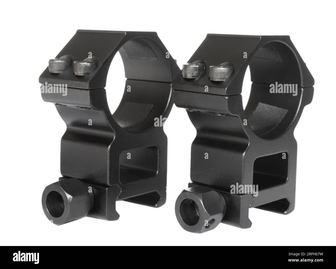 Thick rings and bases for anchoring a telescopic rifle scope to a