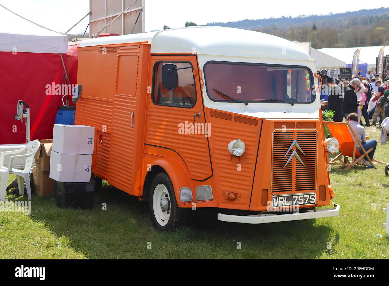 An imported Citroen H van refurbished and fitted out as a mobile bar serving alcohol and alcohol free drinks at the Great Missenden Food festival. Stock Photo