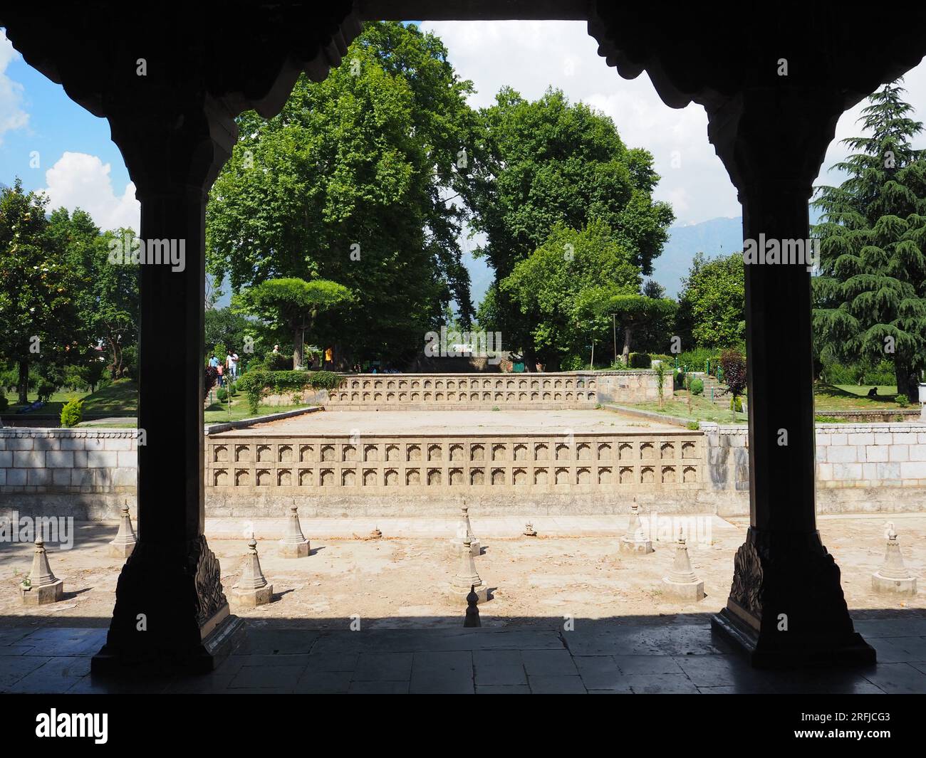 Shalimar Bagh Mughal Garden Stock Photo Alamy