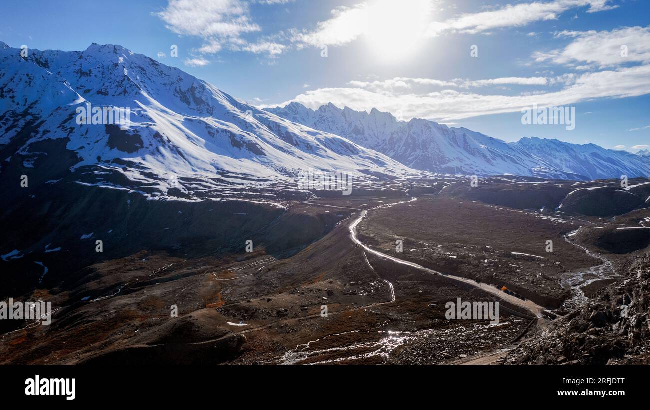 Pensi La also known as Penzi La, mountain pass 4,400 m. between Suru valley and Zanskar valley, Ladakh region, India. Stock Photo