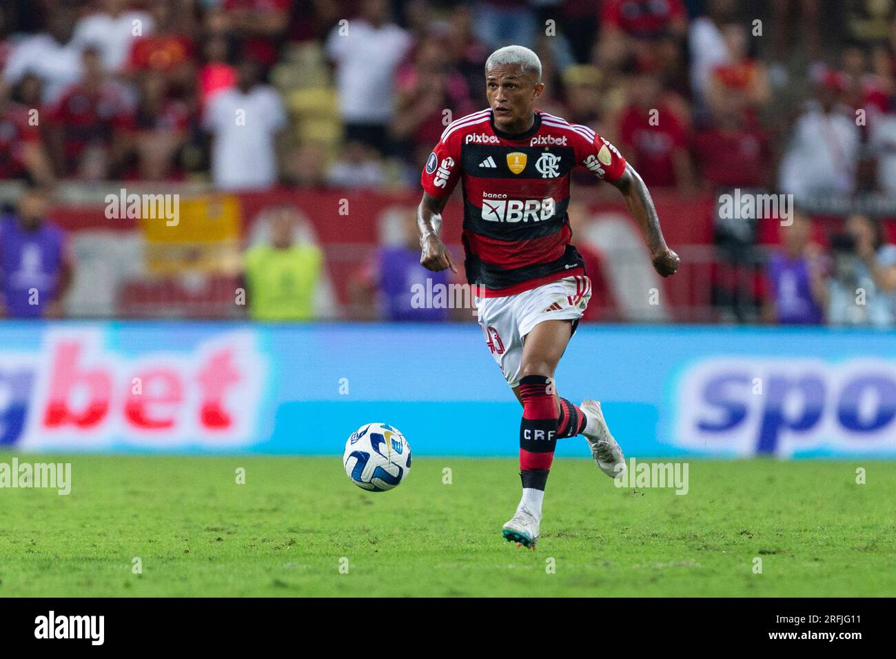 Os milhões pelos quais o Flamengo aceita vender Wesley