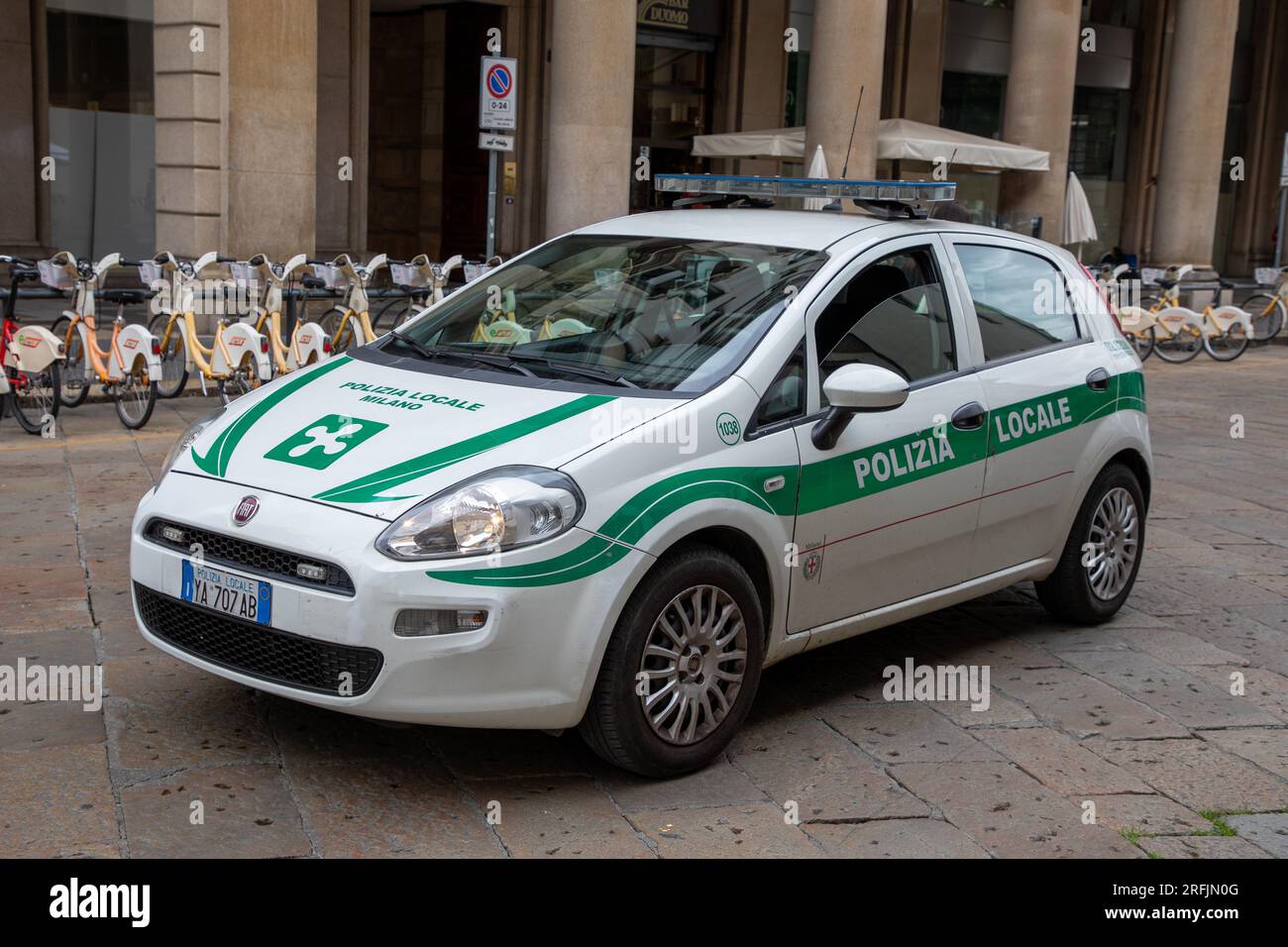 Fiat punto hi-res stock photography and images - Alamy