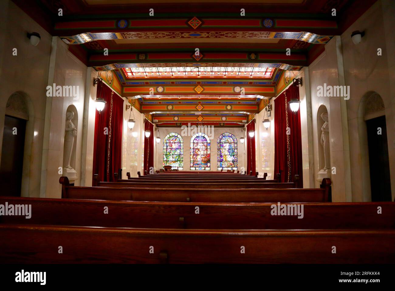 Inglewood (Los Angeles), California Inglewood Park Cemetery and Mortuary, The Mausoleum of the