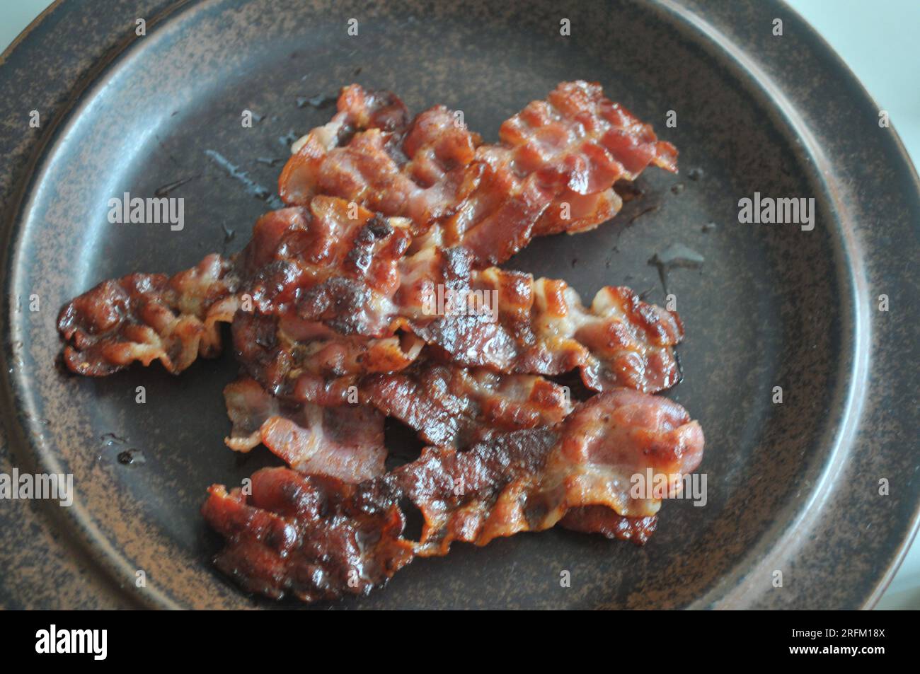 04 August 2023/Tulip original bacon and grocery receipt in danish