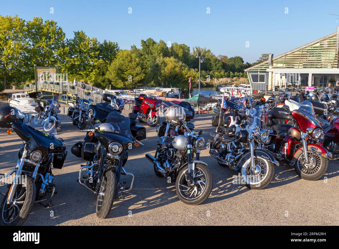 33rd edition of the BBW (Brescoudos Bike Week) which is the largest motorcycle gathering in the region. Crossing to Colombiers. Occitanie, france Stock Photo