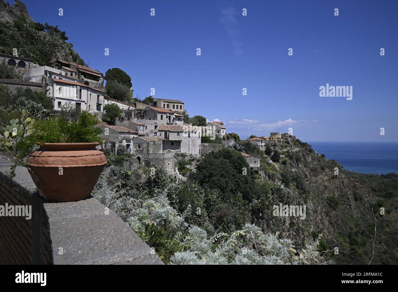 Bar vitelli sicily hi-res stock photography and images - Alamy