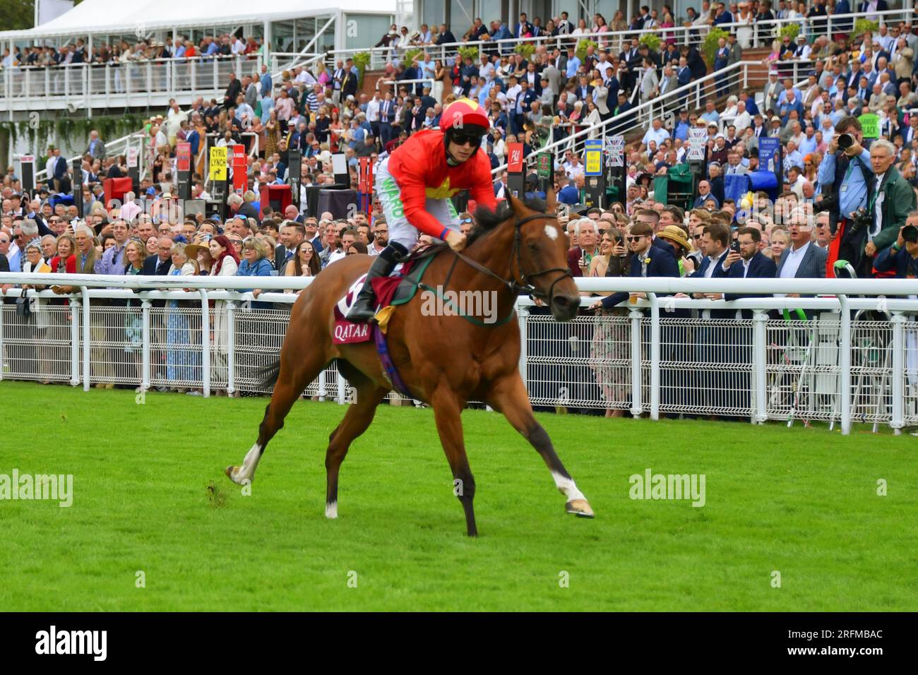 George Highfield King george qatar stakes goodwood hi-res stock photography and images ...