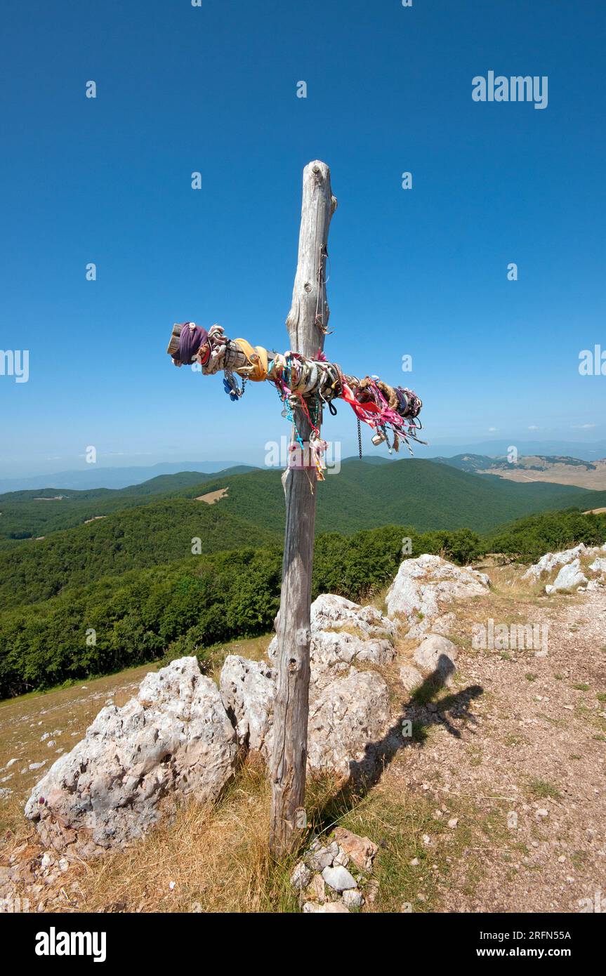 Monte Autore Cross on the top of Monte Autore (1854 mt), Simbruini Mountains ...
