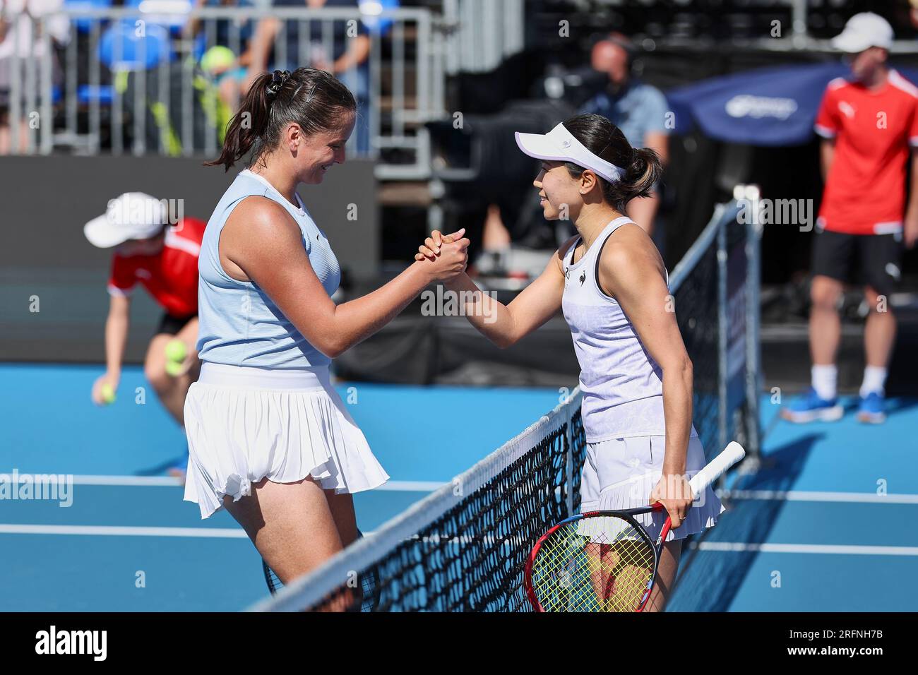 Prague, Praha, Czech Republic. 3rd Aug, 2023. VIKTORIA HRUNCAKOVA (SVK). NAO HIBINO (JPN) Shake Hands after Matchpoint during the LIVESPORT PRAGUE OPEN - Womens Tennis - WTA250 (Credit Image: © Mathias Schulz/ZUMA Press Wire) EDITORIAL USAGE ONLY! Not for Commercial USAGE! Credit: ZUMA Press, Inc./Alamy Live News Stock Photo