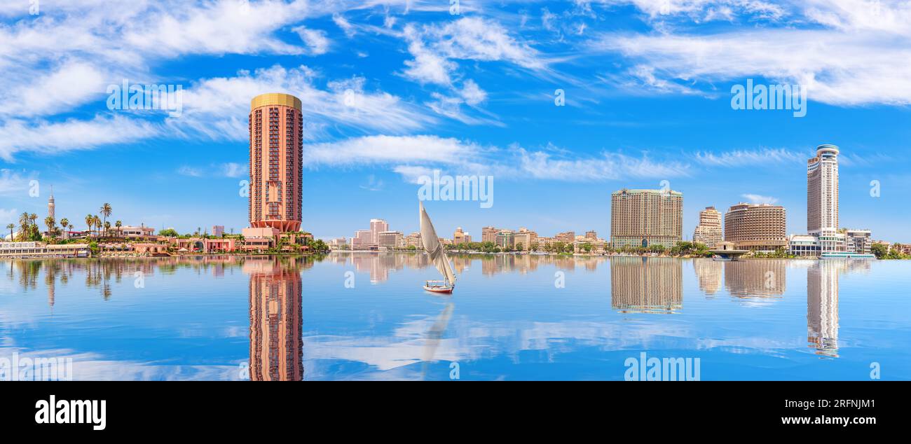 Nile river full panorama, view on the most famous district of Cairo ...
