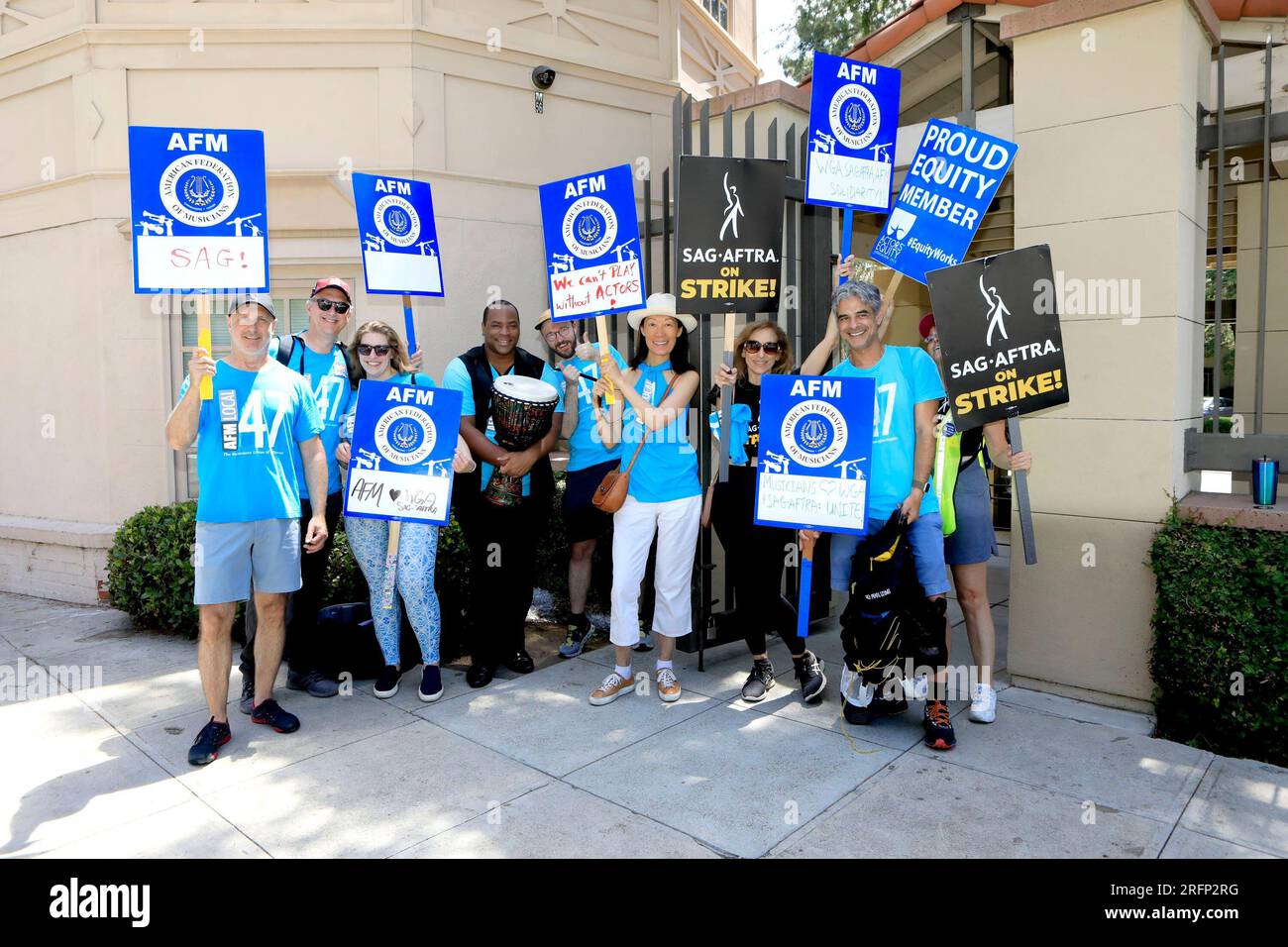 Los Angeles, CA. 1st Aug, 2023. Musicians support strikers in attendance for SAG-AFTRA and WGA Host Strikers at Picket Line Protests at Various Hollywood Studios, Los Angeles, CA August 1, 2023. Credit: Priscilla Grant/Everett Collection/Alamy Live News Stock Photo