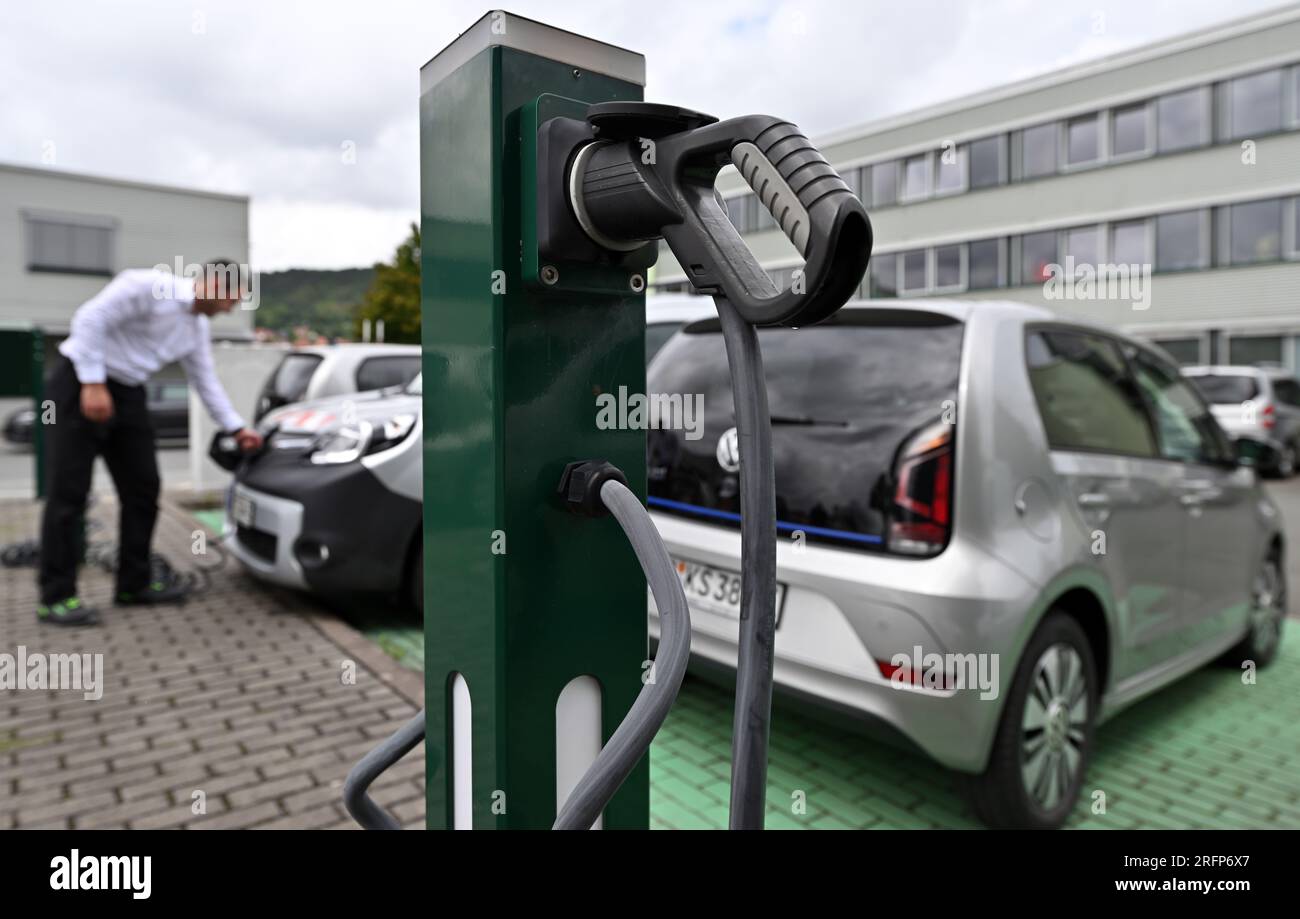 Jena, Germany. 04th Aug, 2023. Wolfgang Hillesheim, an electrical