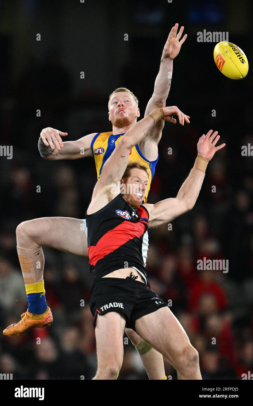 Rm williams hotsell essendon