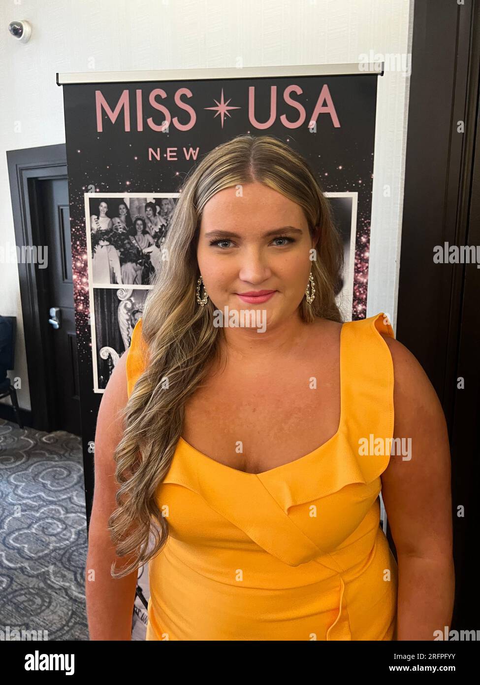 White Plains, United States. 04th Aug, 2023. Sixteen years old actress and  singer Simone Vysnovsky from Fiorello H. LaGuardia HS competes in Miss NY  Teen USA this weekend in Purchase college. (Photo