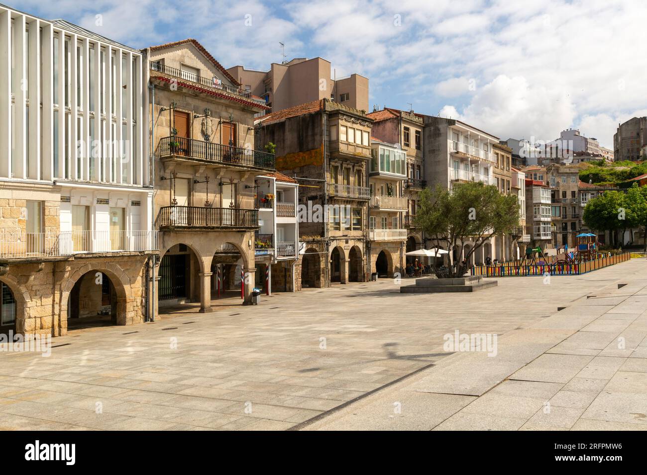 Historical buildings in old town, Praza do Berbés, Casco Vello, city of Vigo, Galicia, Spain Stock Photo