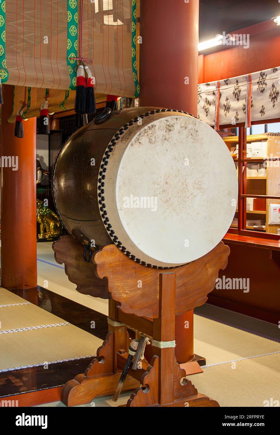 Traditional Drum in Japanese Temples Stock Photo Alamy