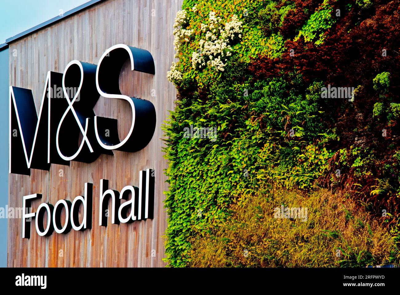 Marks spencers food hall hires stock photography and images Alamy