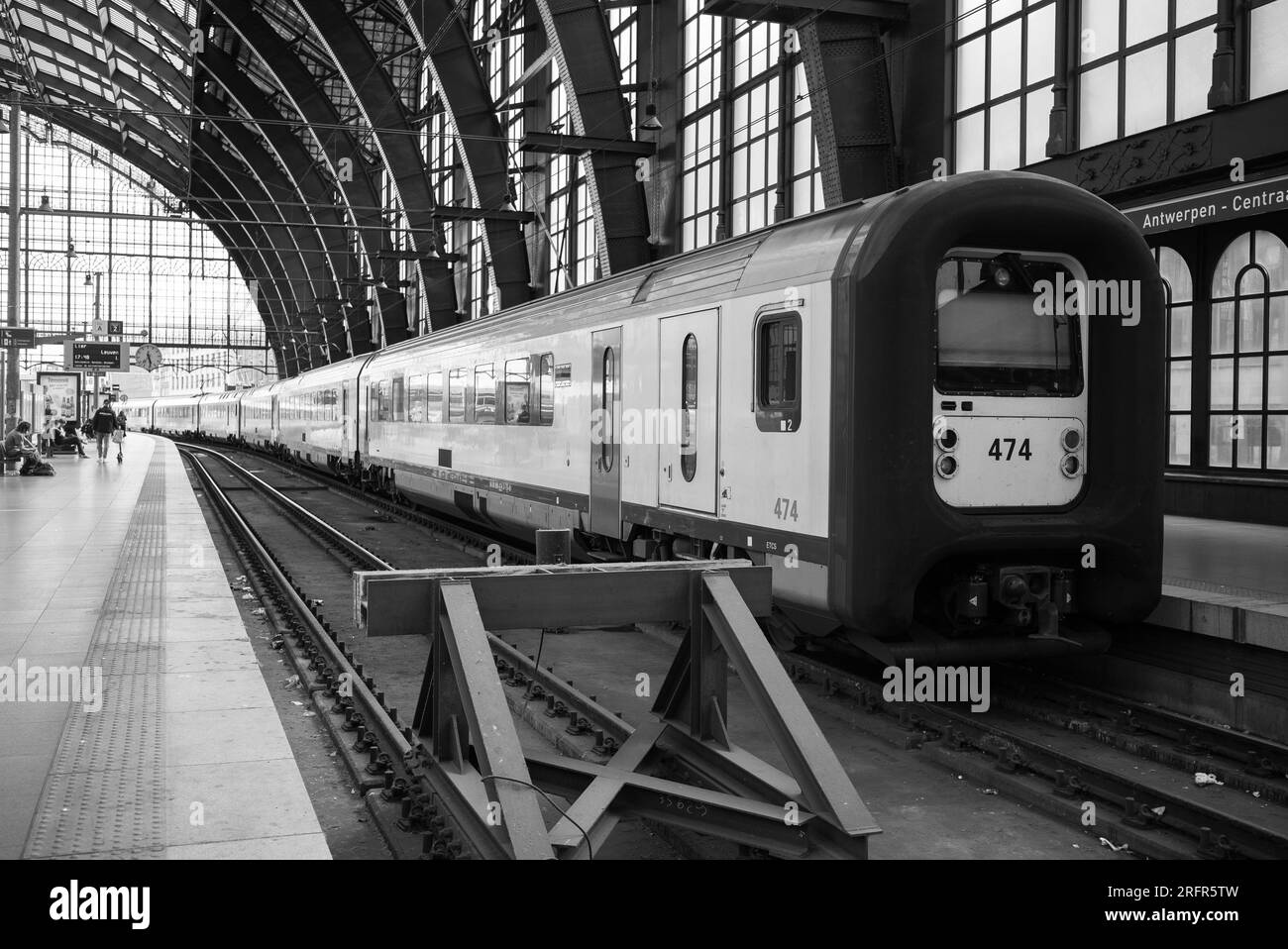 Antwerpen Station (AntwerpenCentraal) , located in Antwerp. It was built between 1895 and 1905