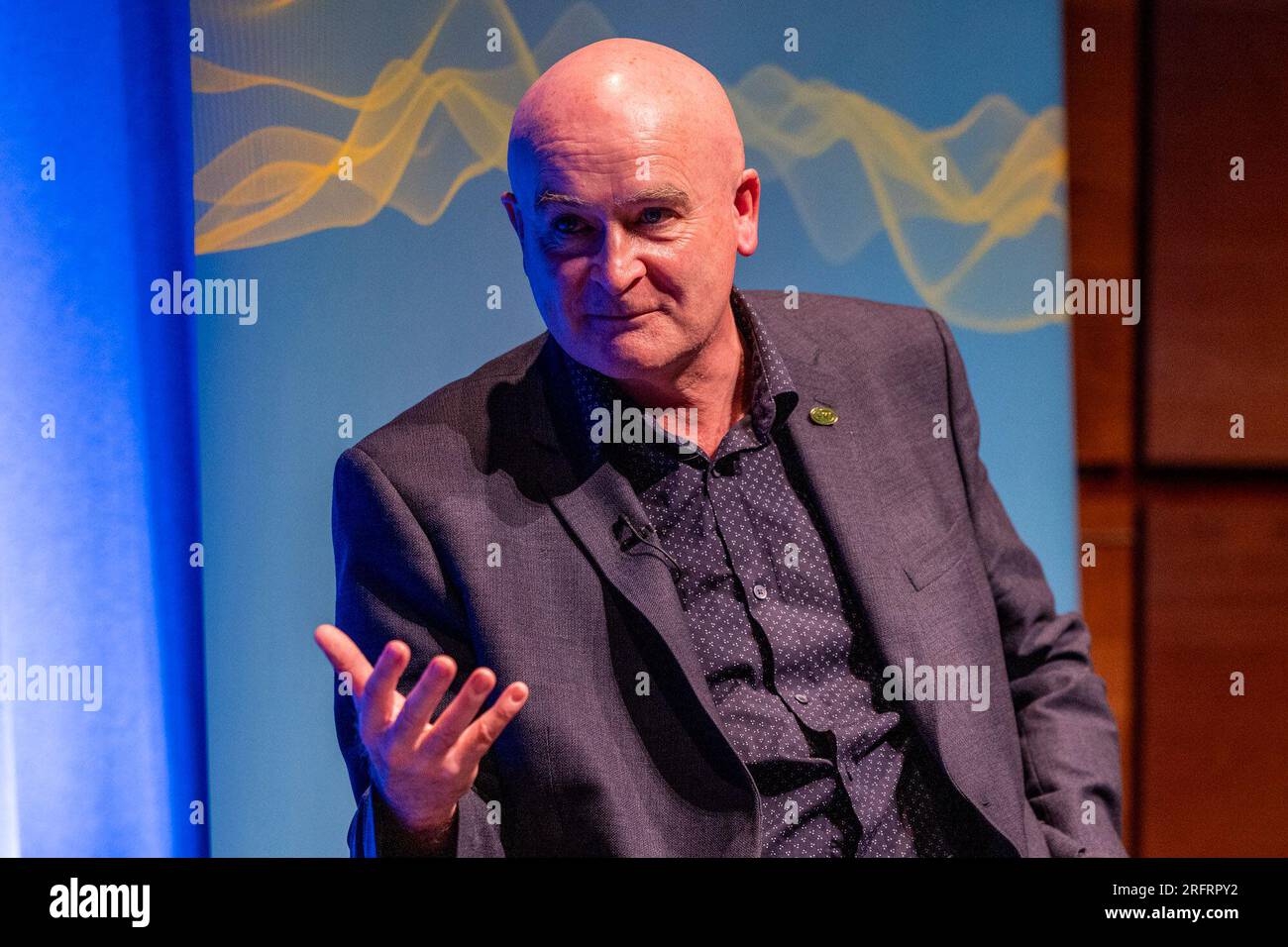 Mick Cheff Rmt Rail mick lynch hi-res stock photography and images - Alamy