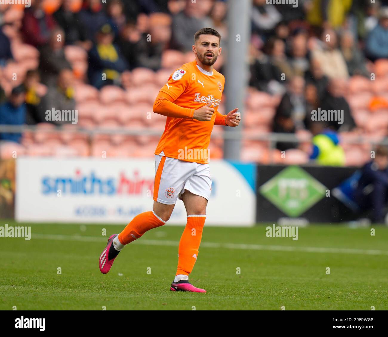 Owen Dale 7 of Blackpool during the Sky Bet League 1 match Blackpool