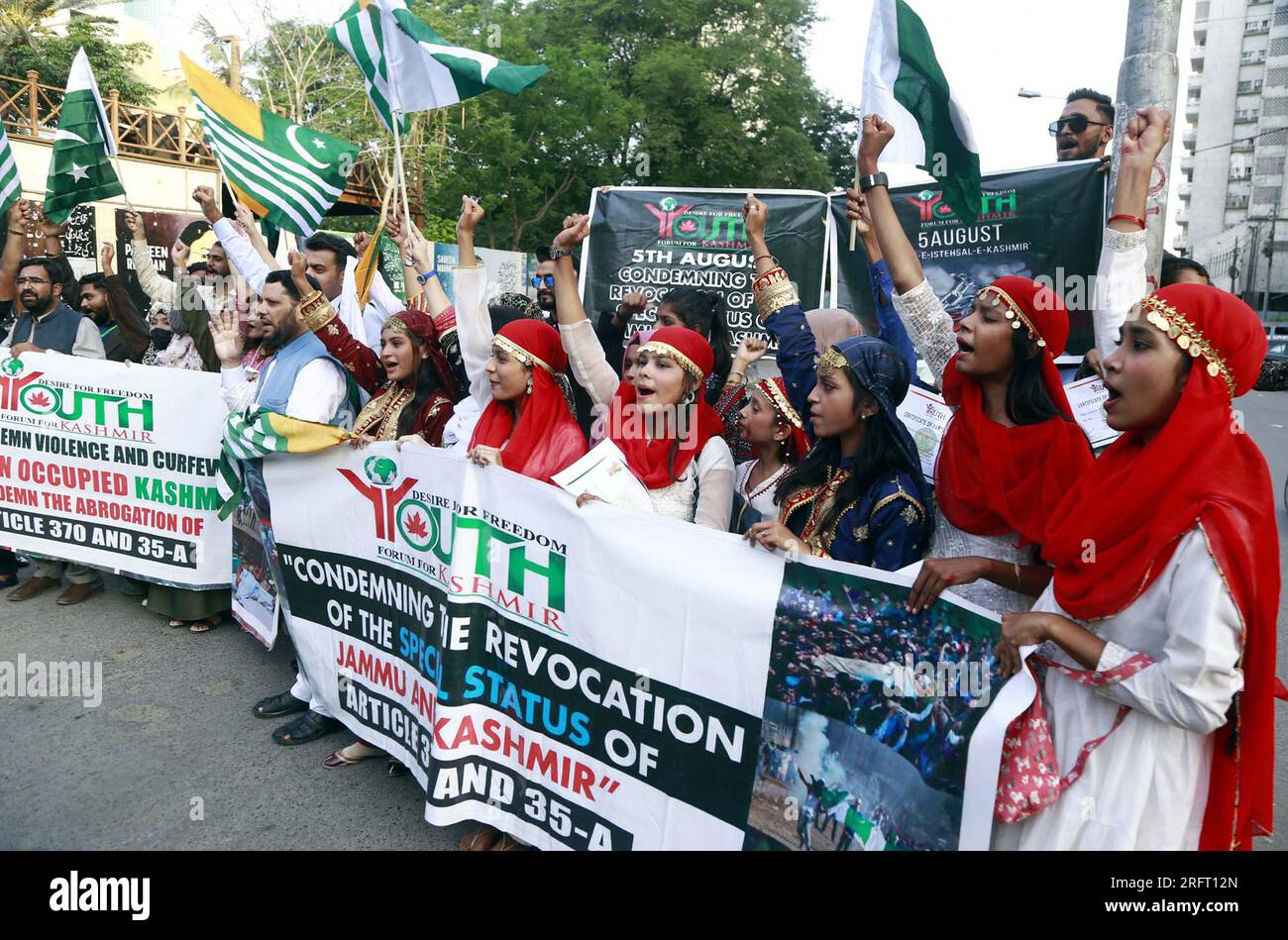 Participants are holding protest rally against Indian Forces and Government aggression and express their solidarity to Kashmiri people on the occasion of Kashmir Siege Day (Youm-e-Istehsal) organized by Youth Forum for Kashmir, held at Karachi press club on Saturday, August 5, 2023. Credit: Asianet-Pakistan/Alamy Live News Stock Photo