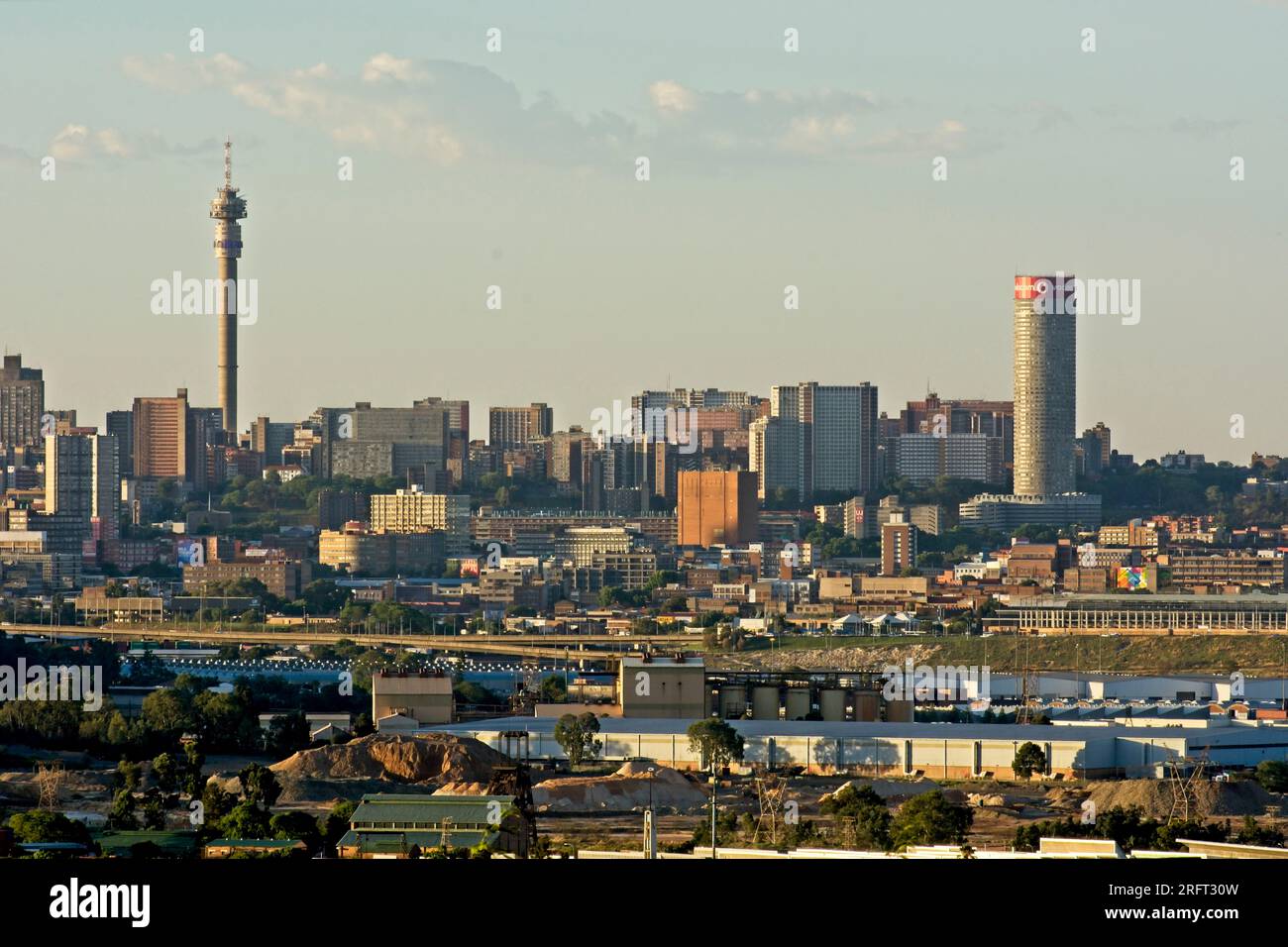 Johannesburg skyline in the late afternoon Stock Photo Alamy