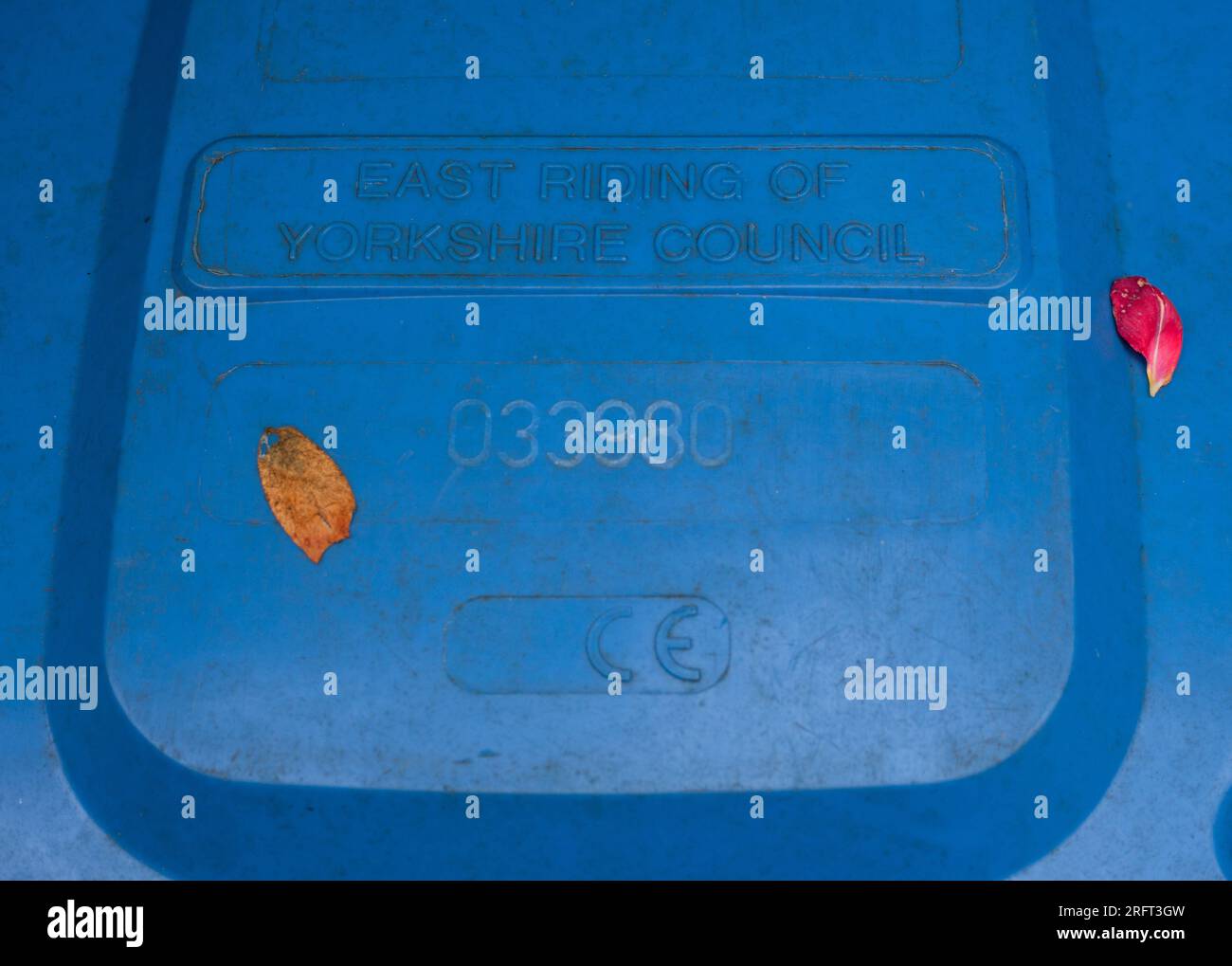 Mixed domestic waste bins hires stock photography and images Alamy