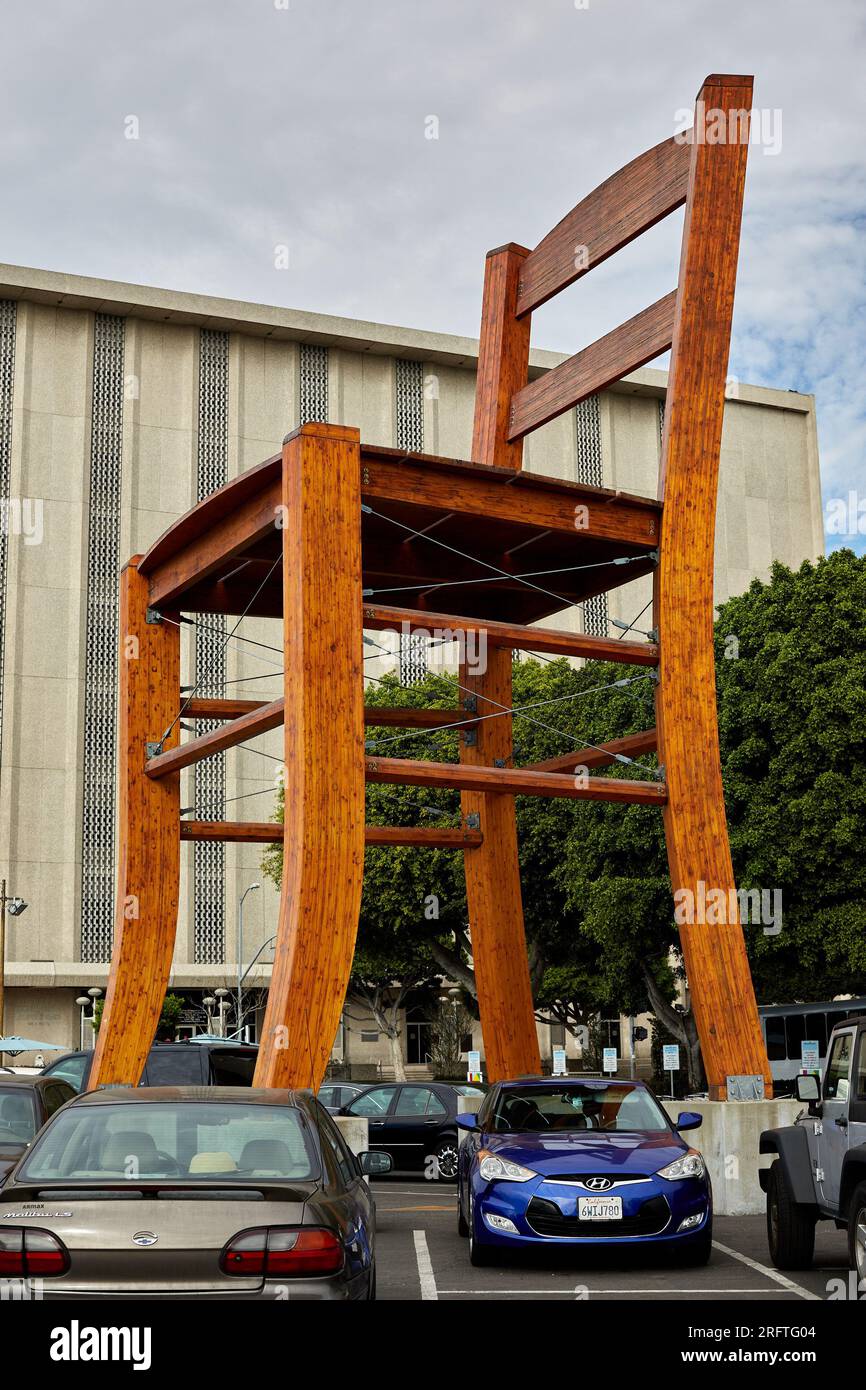 Giant chairs hi-res stock photography and images - Alamy