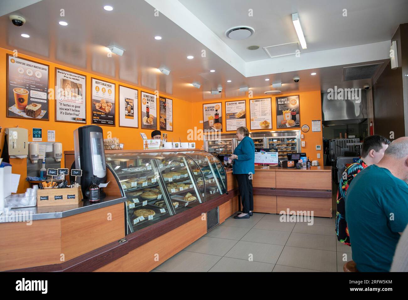 Beefys pie shop, australian pie shop Beefys interior of store in Gympie ...