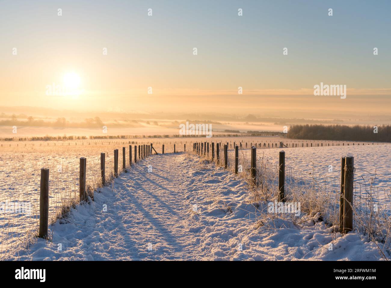 Pathway on Gog Magog Down on a winters sunrise Stock Photo