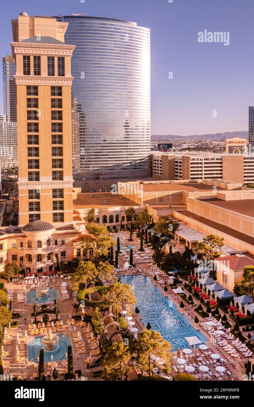 Bellagio las vegas pool party
