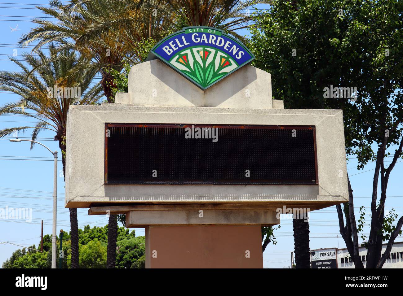 BELL GARDENS (Los Angeles County), California Sign of the City of BELL