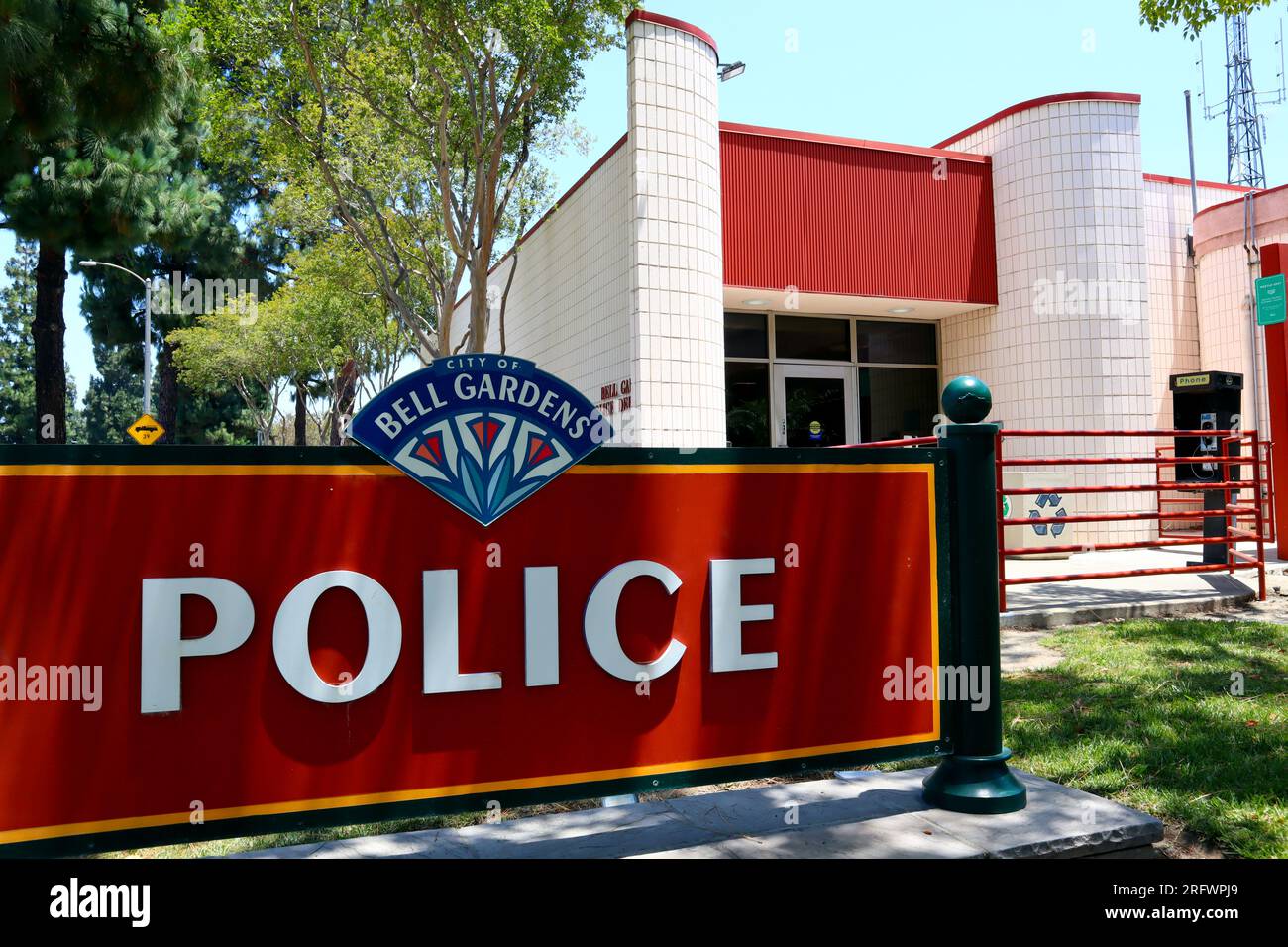 BELL GARDENS (Los Angeles County), California City of BELL GARDENS
