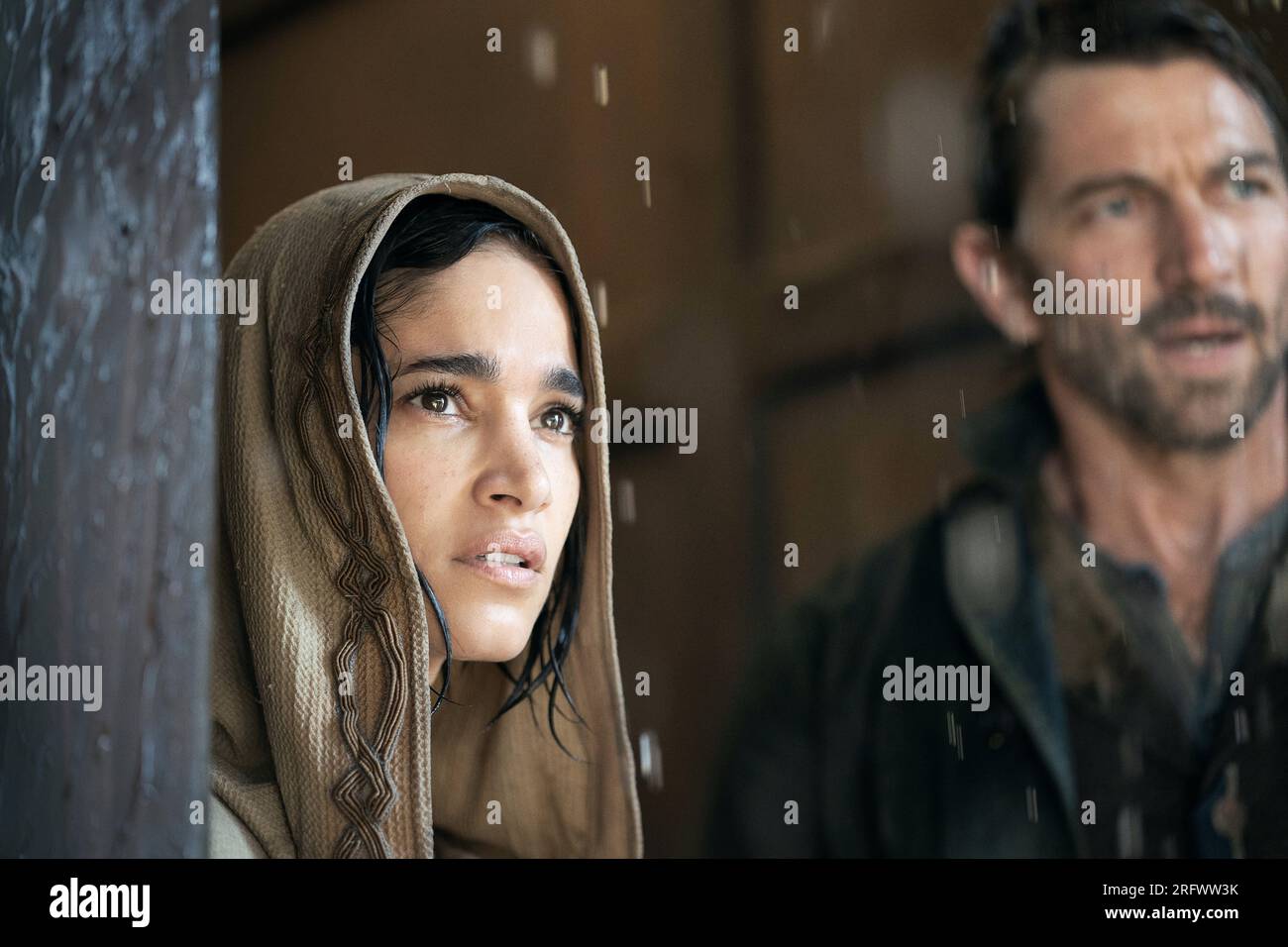 Rebel Moon Sofia Boutella & Michiel Huisman Stock Photo - Alamy