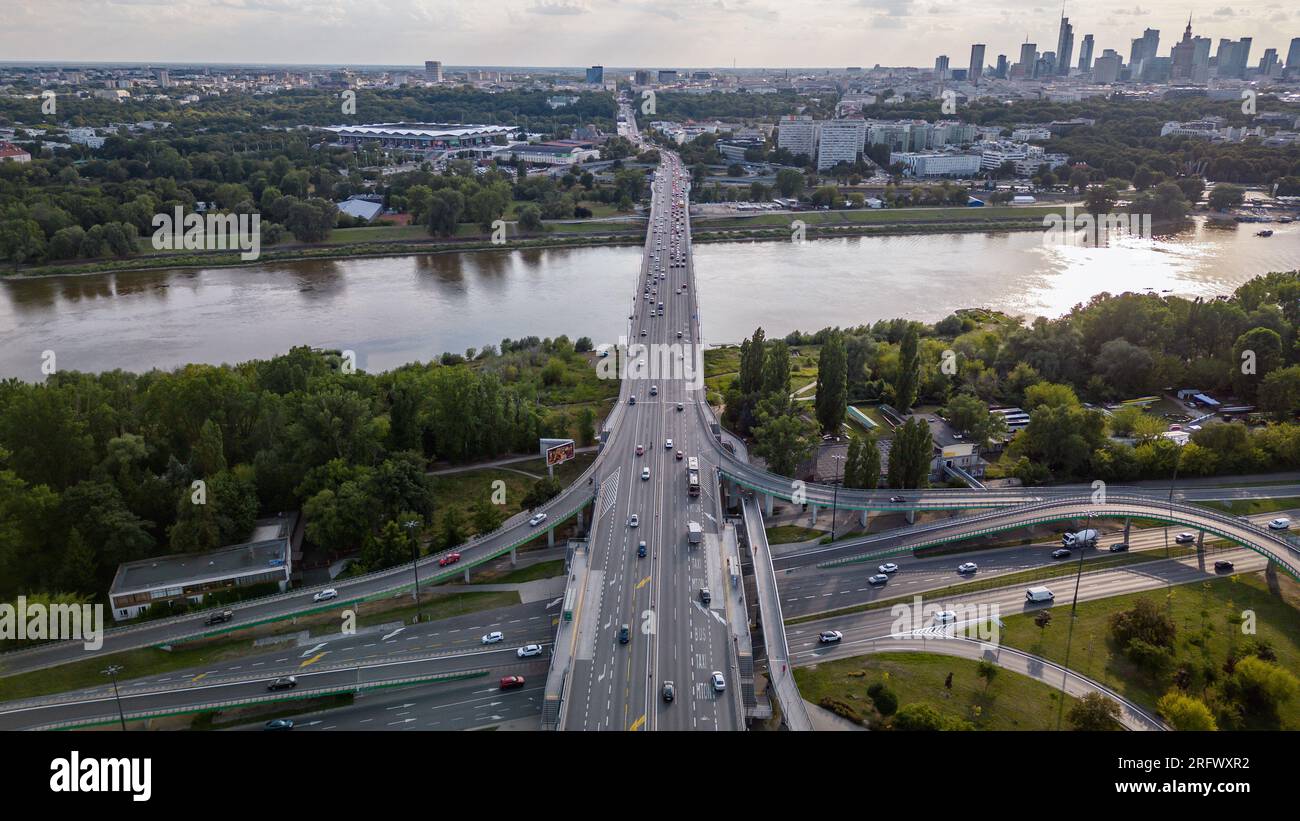 Lazienkowska Thoroughfare street, part of Laienkowski Bridge and Wal
