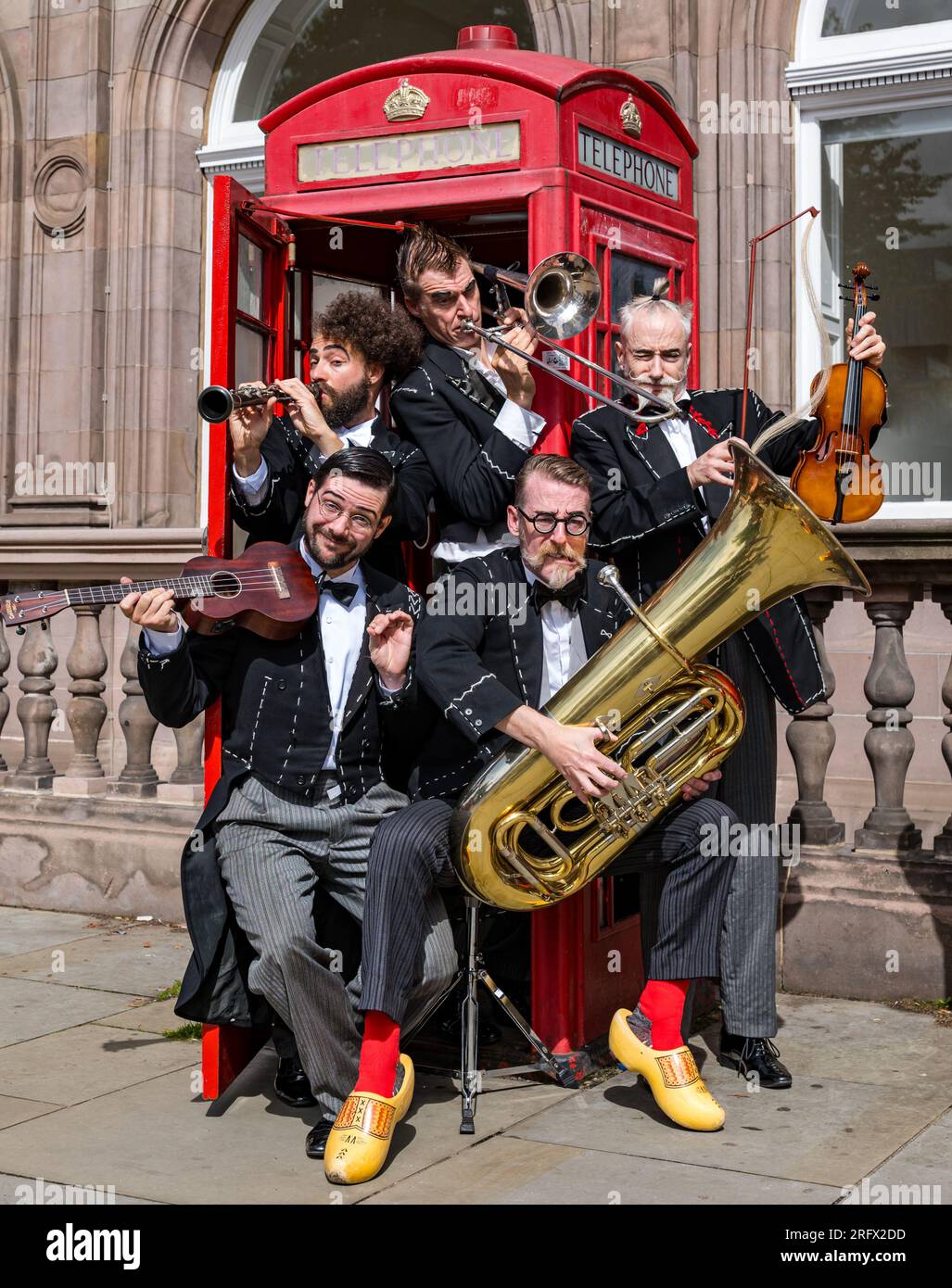 Slapstick instrument hi-res stock photography and images - Alamy
