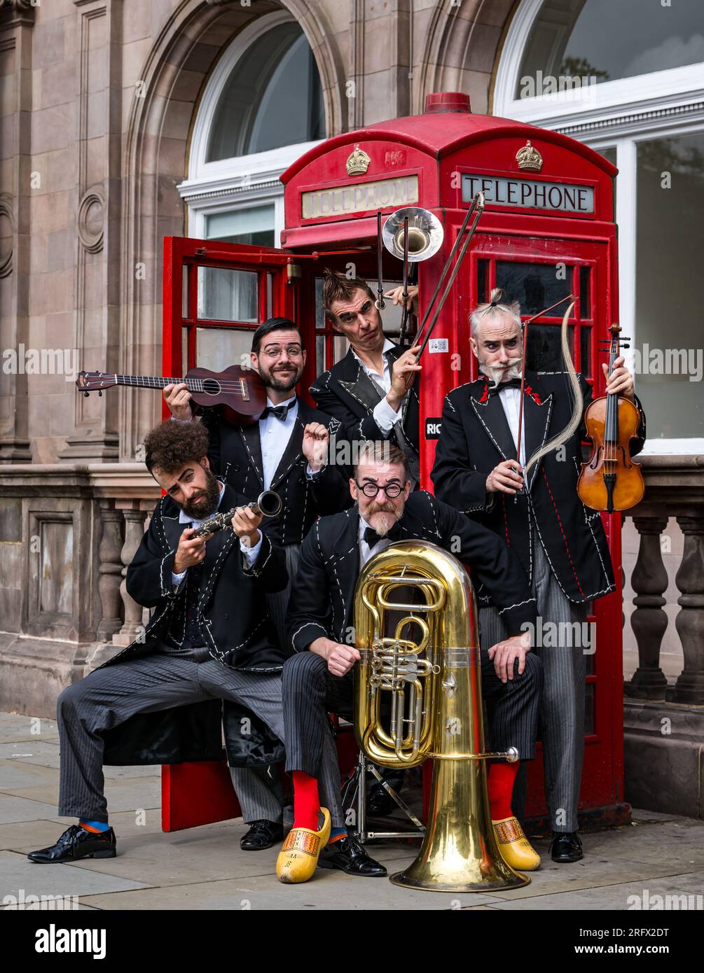 Slapstick instrument hi-res stock photography and images - Alamy