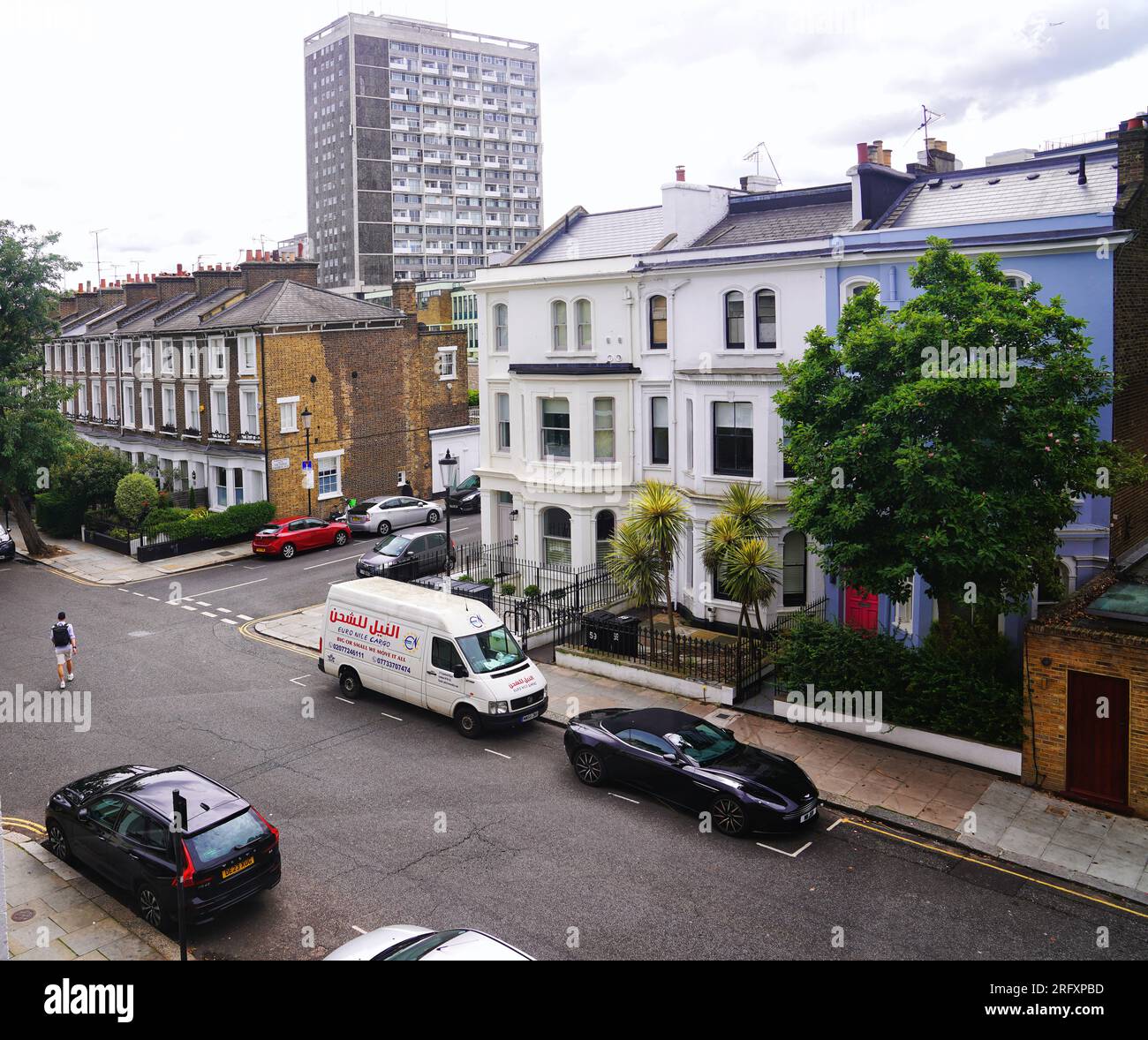 Ladbroke Road, Notting Hill Gate, London, England Stock Photo Alamy